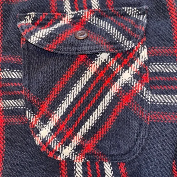 Duluth Trading Co Men's heavyweight blanket Red Plaid shirt never worn - Picture 6 of 7